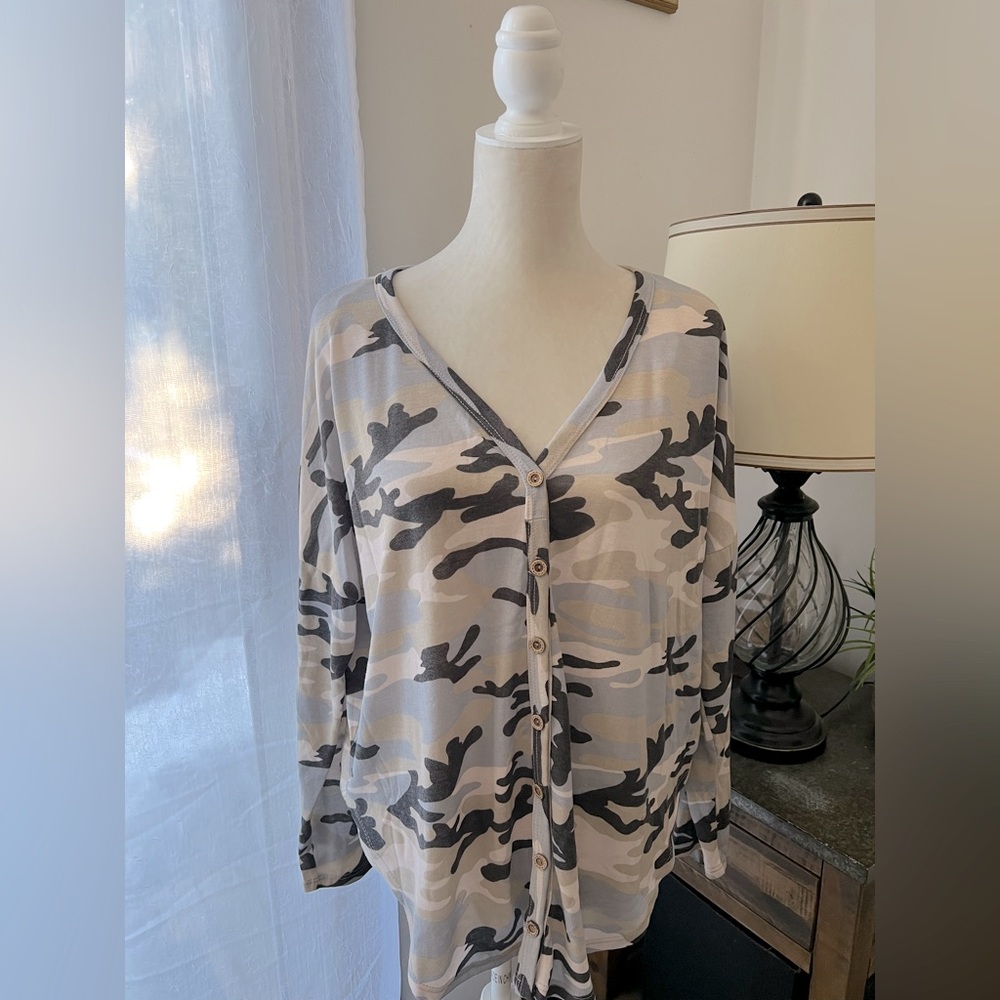 Pink Lily camo top